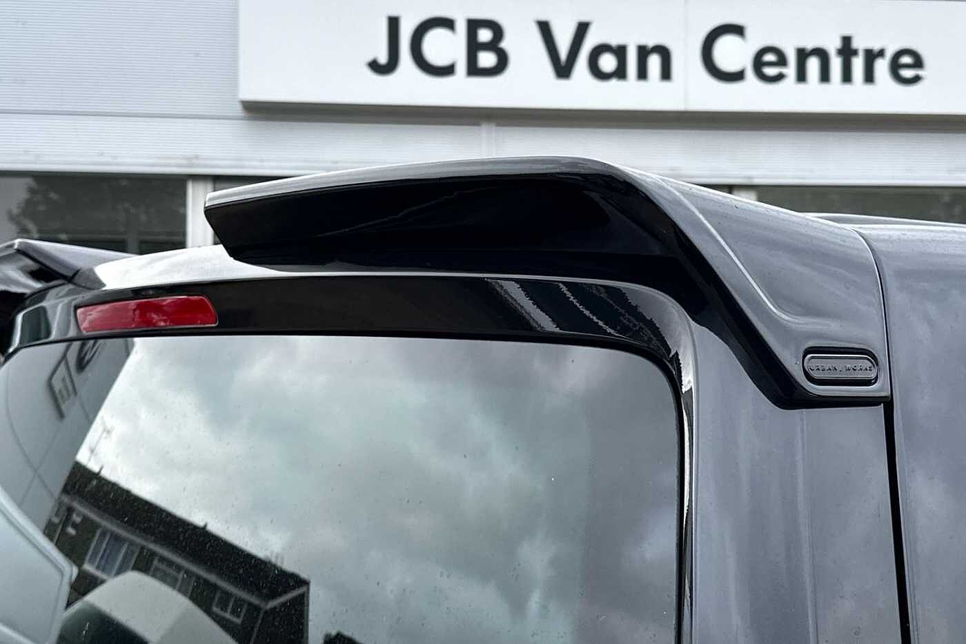 Volkswagen Transporter 2.0TDI 150ps T32 Highline BMT LWB PV D