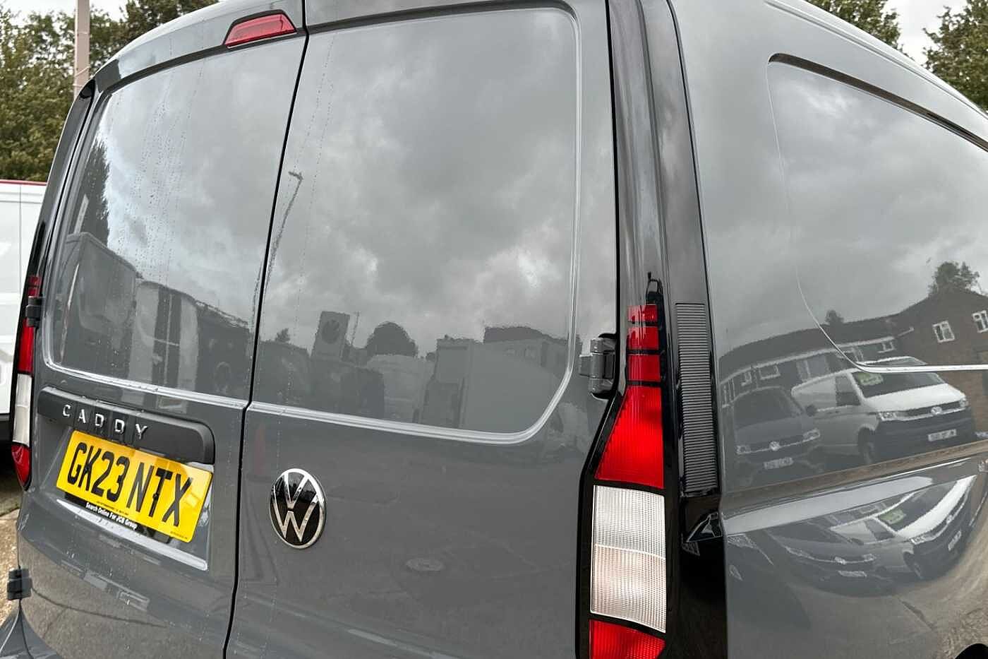 Volkswagen Caddy Cargo 2.0TDI 102PS C20 Commerce Plus Panel Van