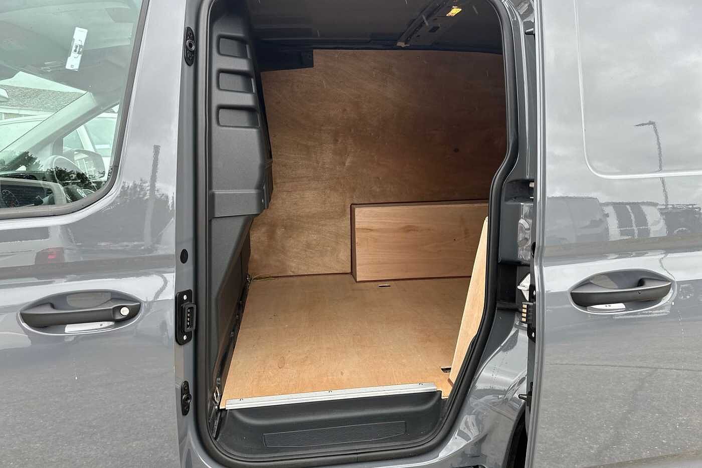 Volkswagen Caddy Cargo 2.0TDI 102PS C20 Commerce Plus Panel Van