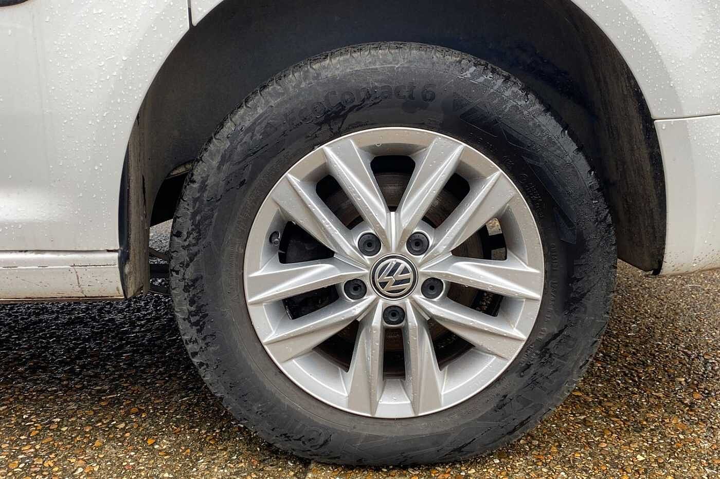 Volkswagen C20 Panel van Highline SWB 102 PS 2.0 TDI 5sp Manual