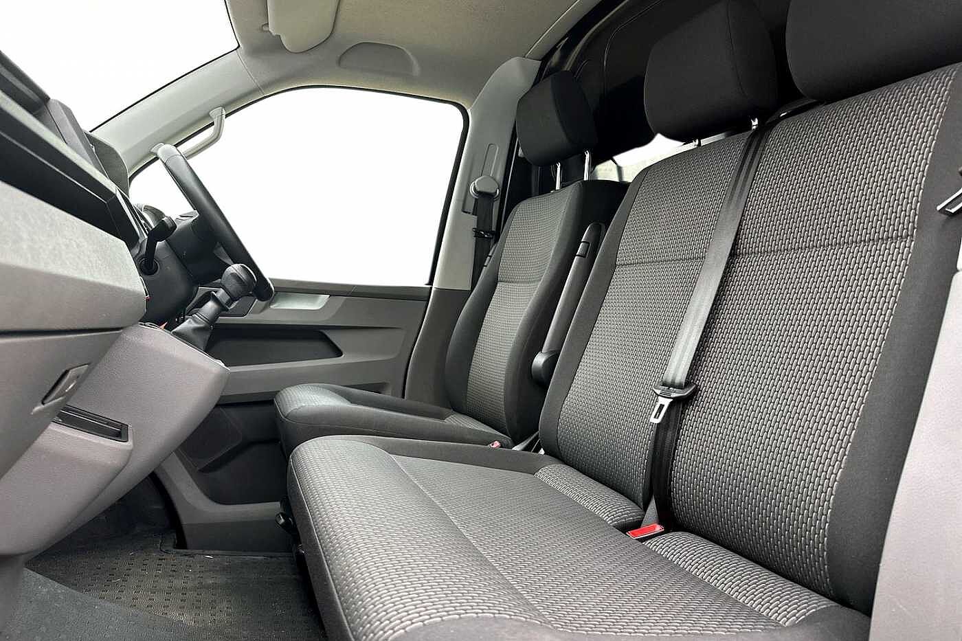 Volkswagen Transporter 2.0TDI 110ps T28 Highline BMT SWB Panel Van