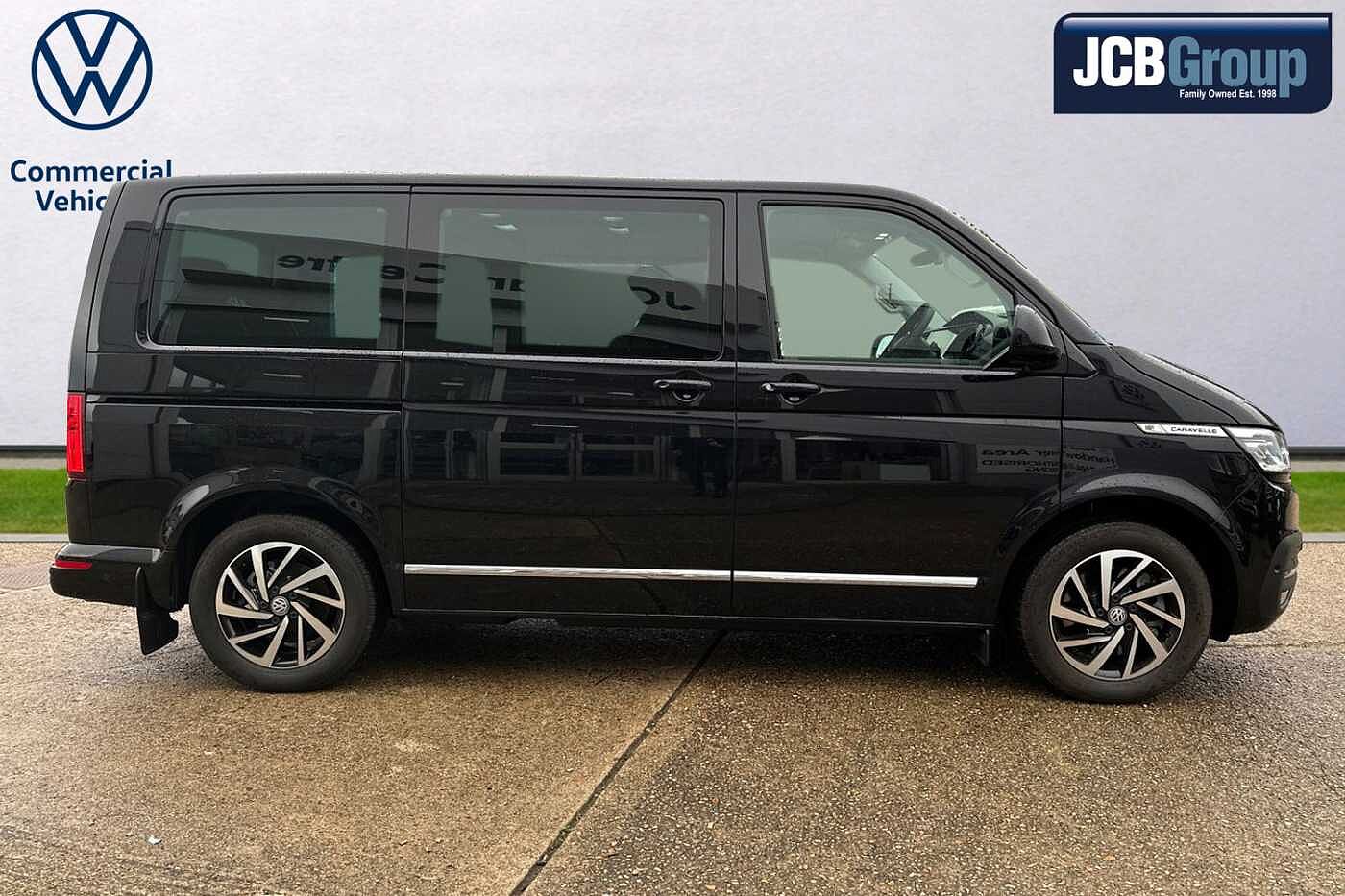 Volkswagen Caravelle Diesel Estate 4Motion 2.0 TDI Executive 204 5dr DSG 4 motion