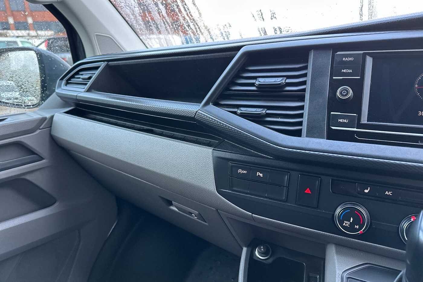 Volkswagen Transporter 2.0TDI (150PS)Eu6 T30 Highline SWB Panel van