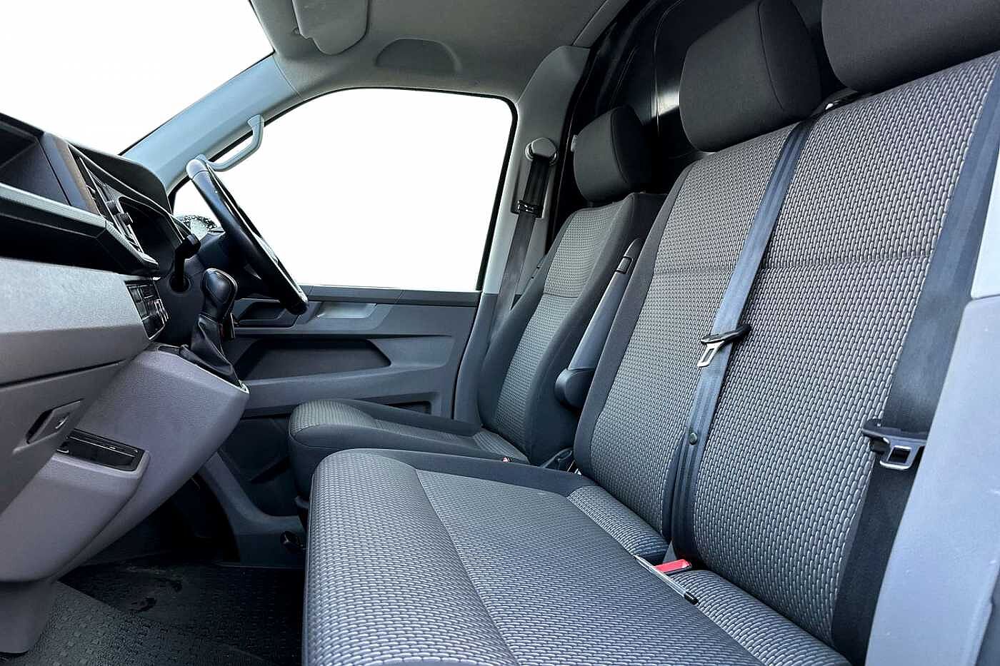 Volkswagen Transporter 2.0TDI (150PS)Eu6 T30 Highline SWB Panel van
