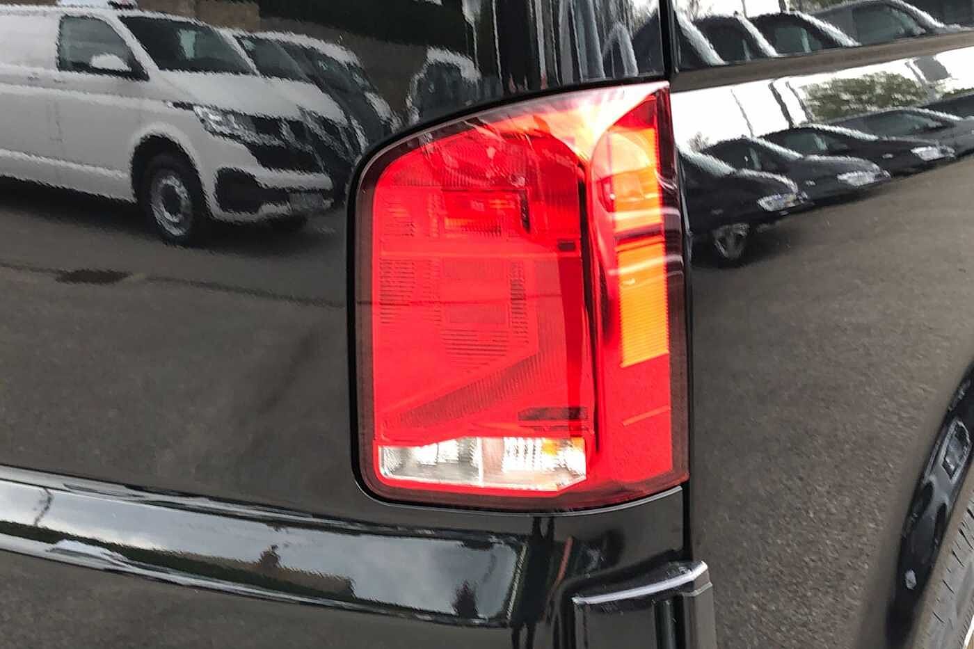 Volkswagen Transporter T30 Swb Diesel 2.0 BiTDI 204 Highline Van DSG