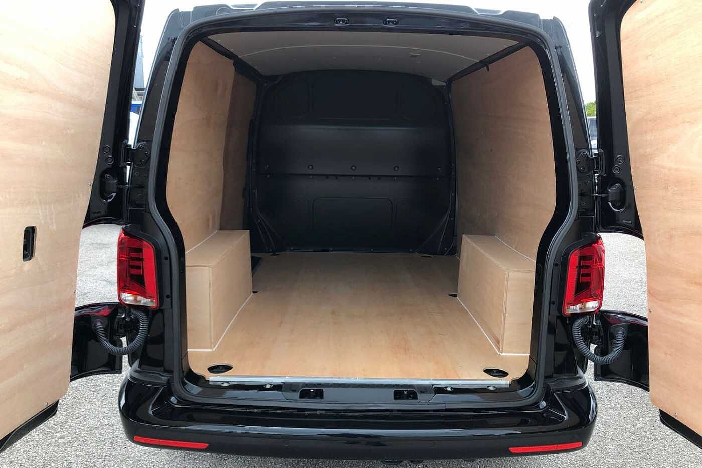 Volkswagen Transporter T30 Swb Diesel 2.0 BiTDI 204 Highline Van DSG
