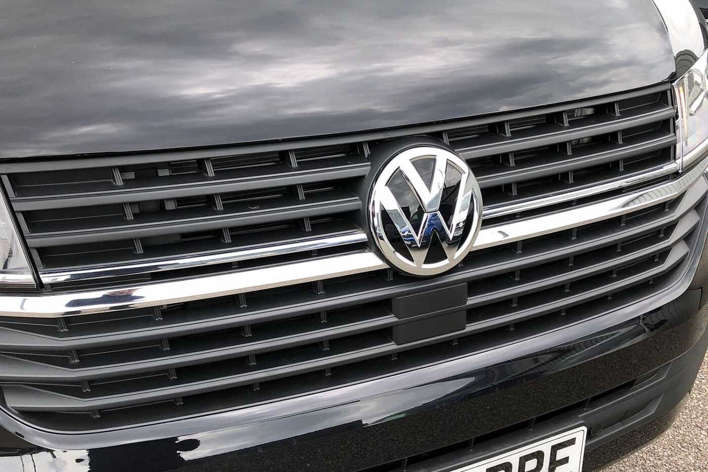 Volkswagen Transporter T30 Swb Diesel 2.0 BiTDI 204 Highline Van DSG