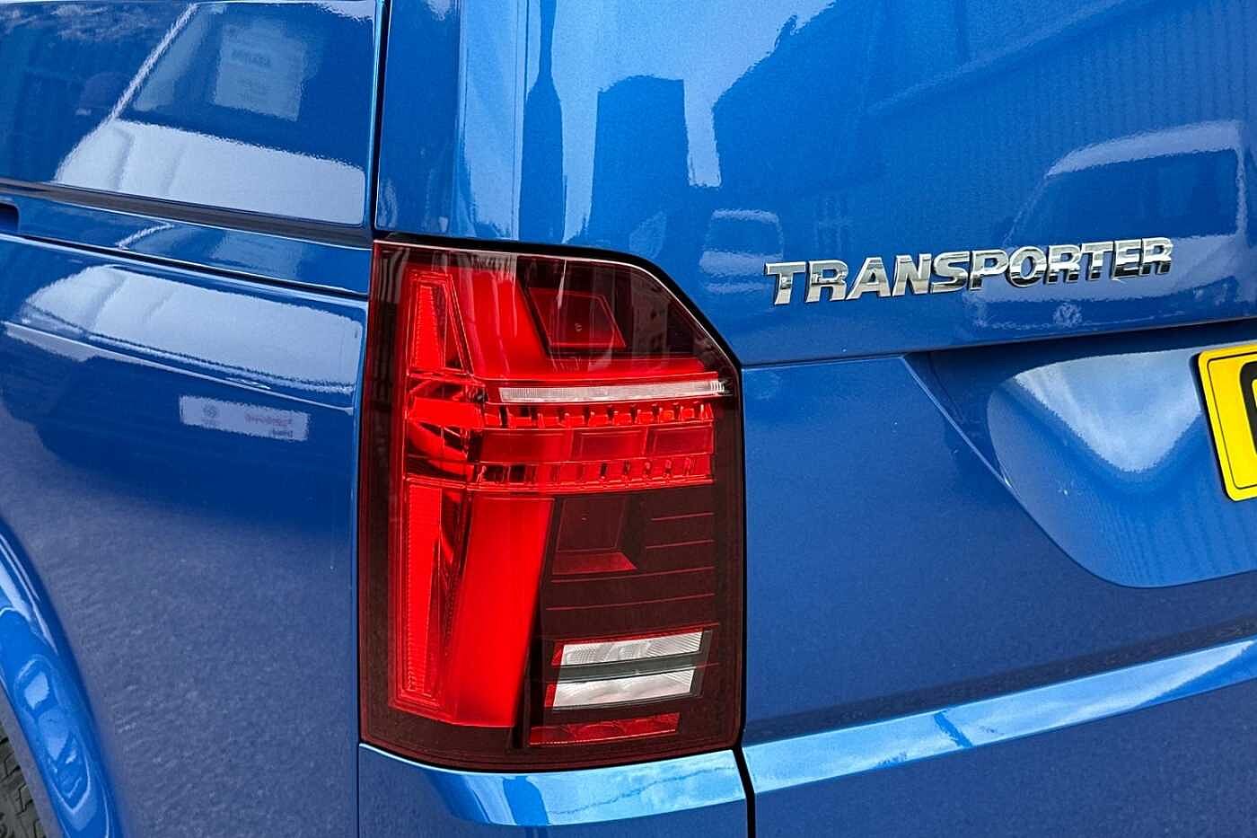 Volkswagen Transporter 2.0TDI 150ps T32 Highline KOMBI BMT LWB