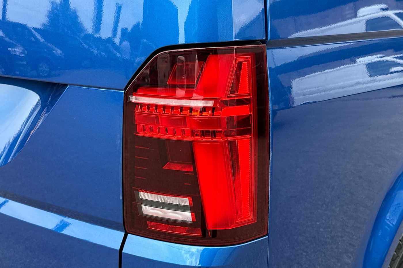 Volkswagen Transporter 2.0TDI 150ps T32 Highline KOMBI BMT LWB