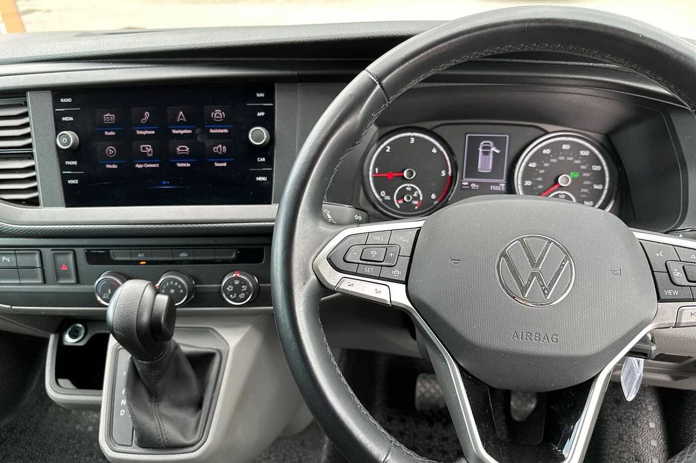 Volkswagen Transporter 2.0TDI 150ps T32 Highline KOMBI BMT LWB