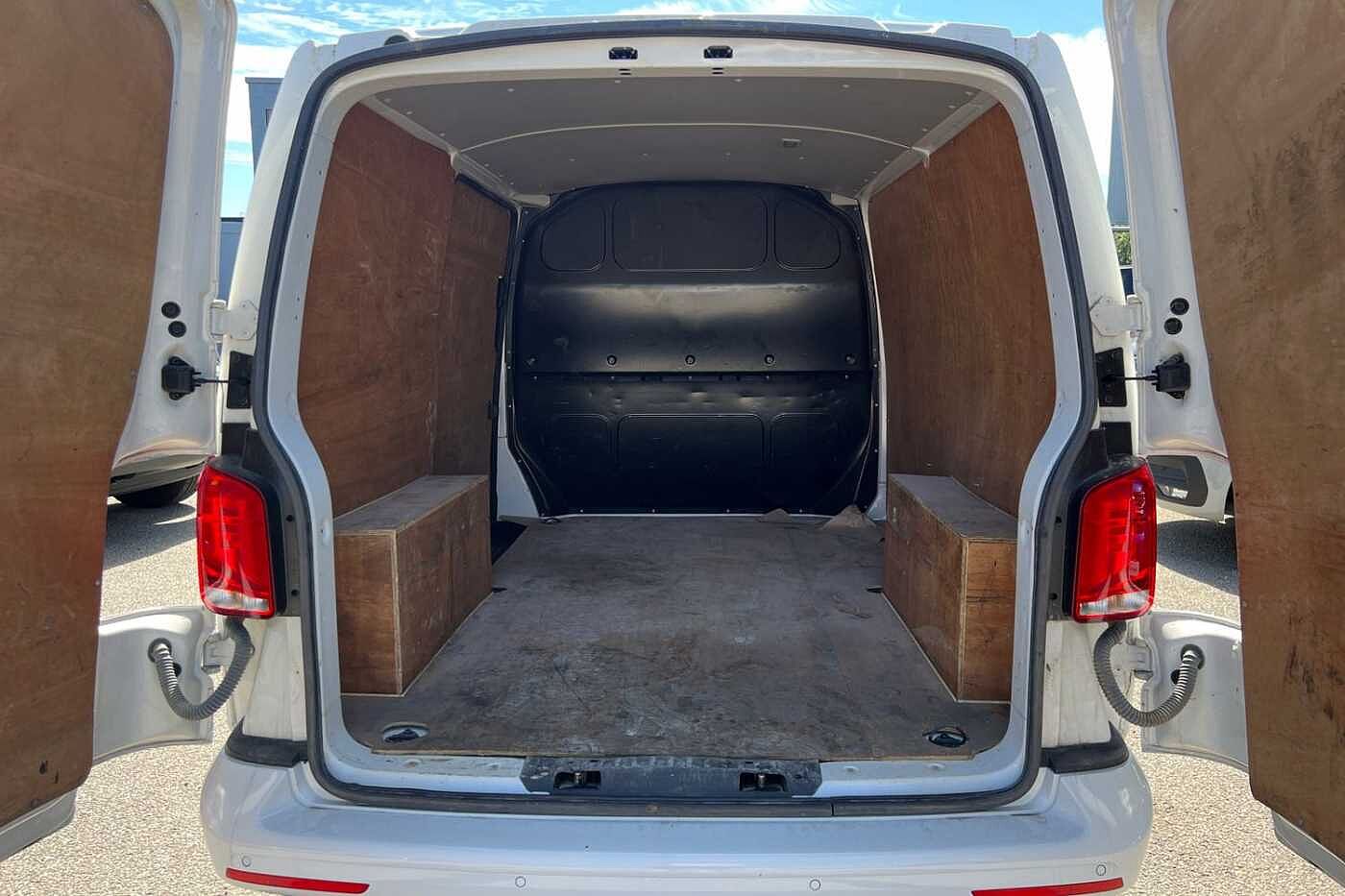 Volkswagen Transporter 2.0 TDI T30 Startline Business FWD SWB Euro 6
