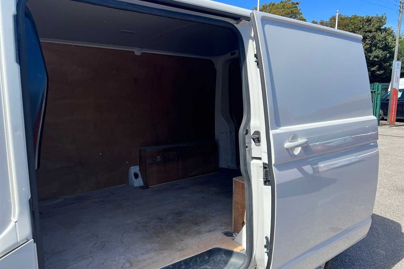 Volkswagen Transporter 2.0 TDI T30 Startline Business FWD SWB Euro 6