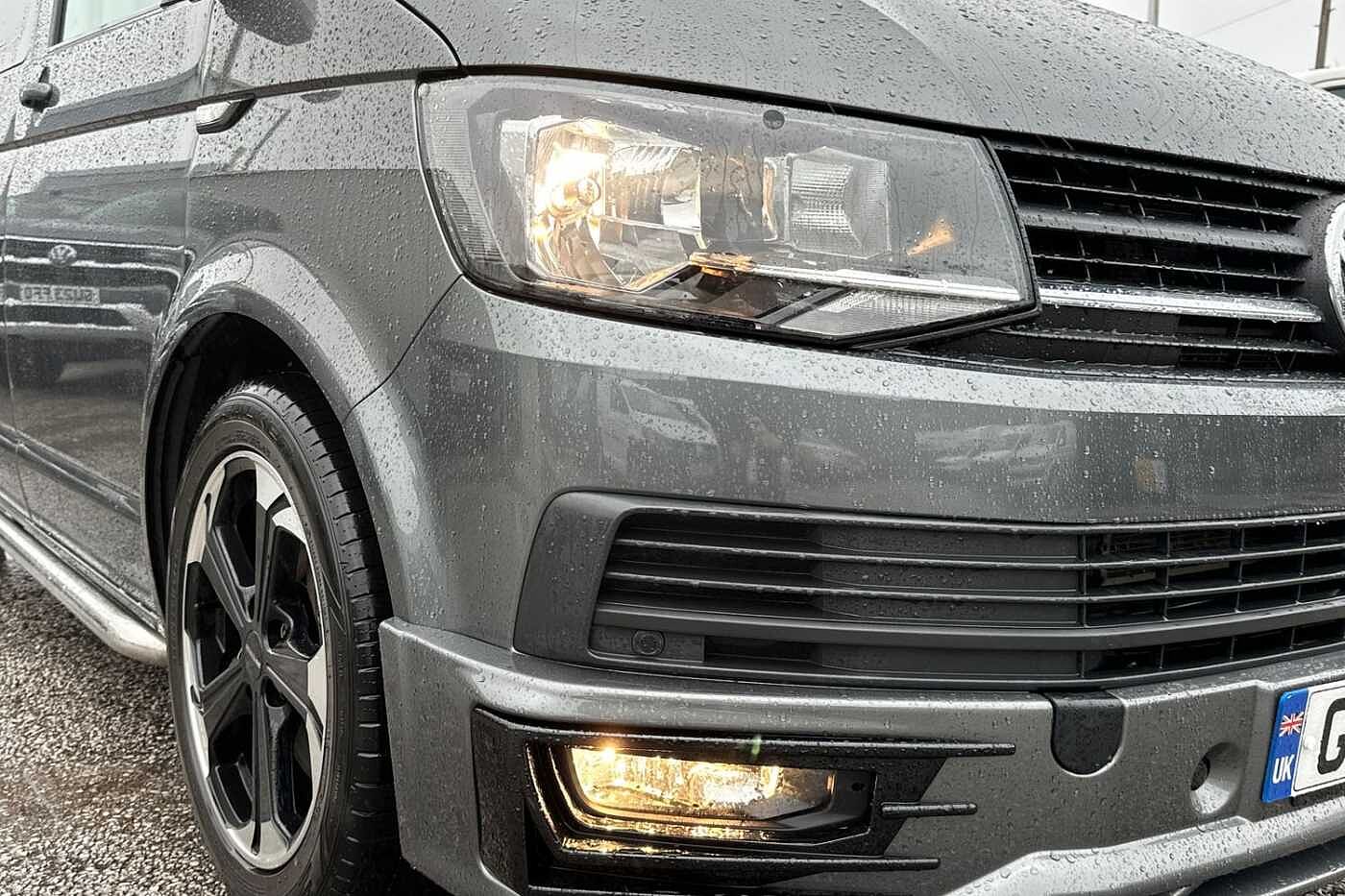 Volkswagen Transporter Kombi 2.0BiTDI 204PS Eu6 T30HL SWB DSG