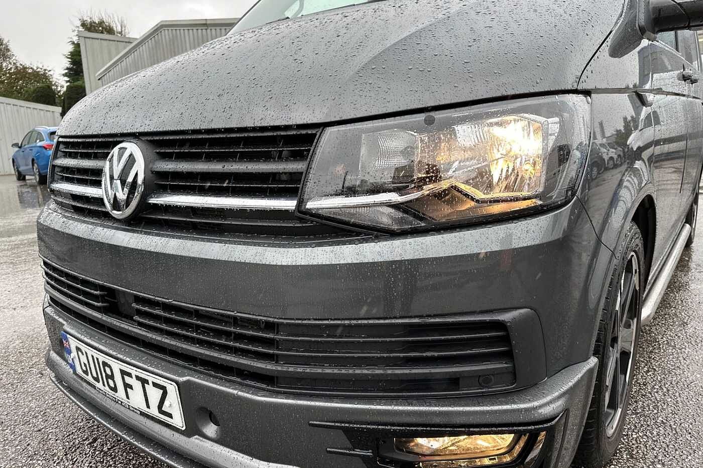 Volkswagen Transporter Kombi 2.0BiTDI 204PS Eu6 T30HL SWB DSG