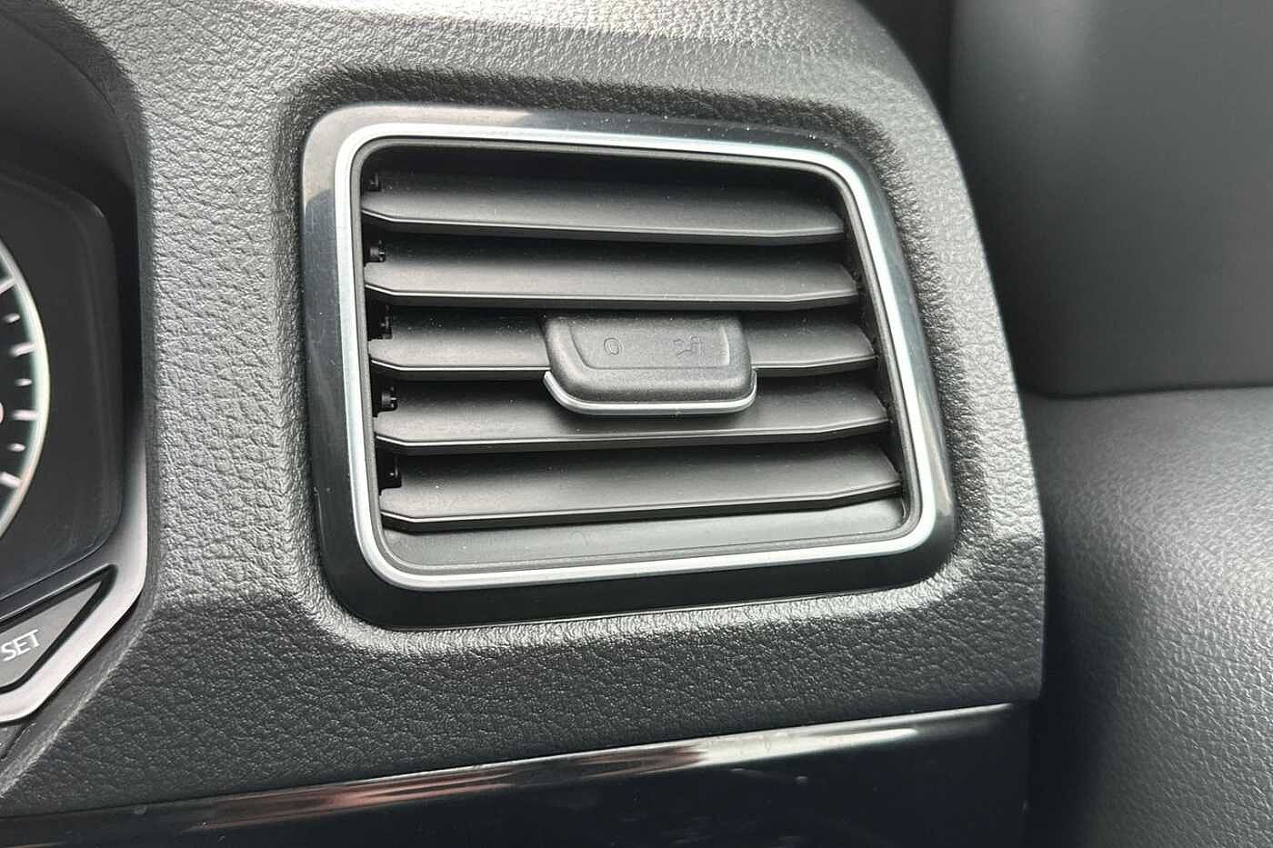 Volkswagen Amarok Amarok Black Edition 258 PS 3.0 V6 TDI 8sp Automatic 4Motion