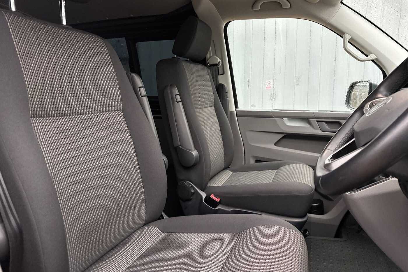 Volkswagen Transporter Kombi 2.0TDI 150 EU6T30 HL BMT SWB
