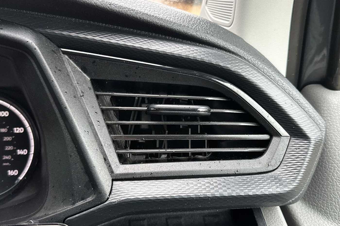 Volkswagen Transporter Kombi 2.0TDI 150 EU6T30 HL BMT SWB