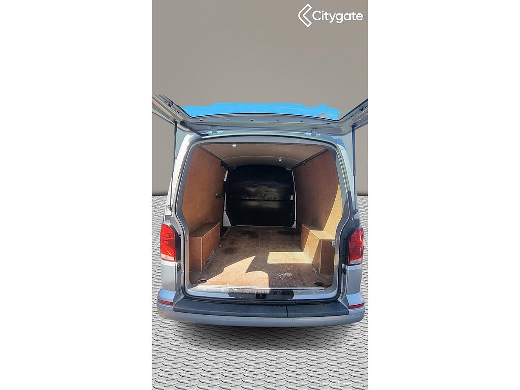 Volkswagen Transporter T30 Panel van Highline LWB 110 PS 2.0 TDI 5sp Manual