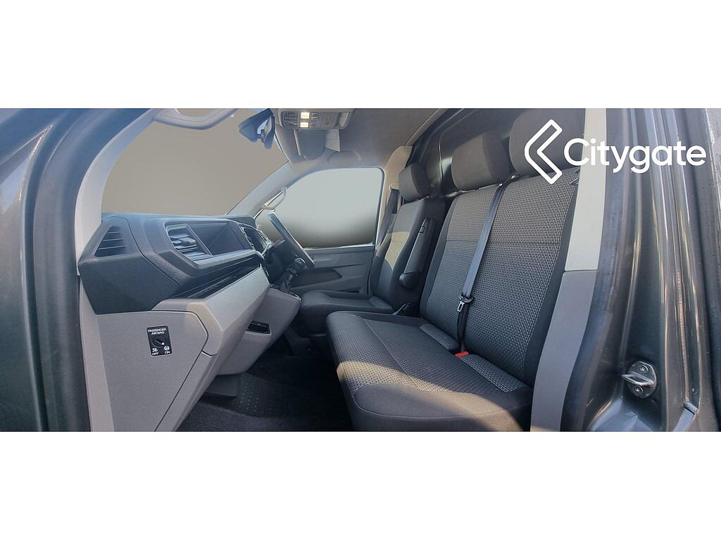 Volkswagen Transporter T28 Panel van Highline SWB 150 PS 2.0 TDI 6sp Manual