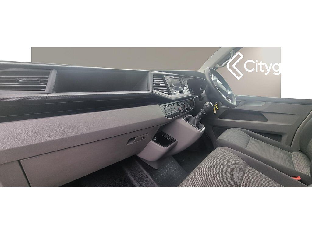 Volkswagen Transporter T28 Panel van Highline SWB 150 PS 2.0 TDI 6sp Manual