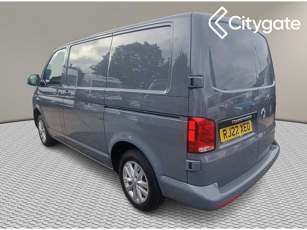 Volkswagen Transporter T28 Panel van Highline SWB 150 PS 2.0 TDI 6sp Manual