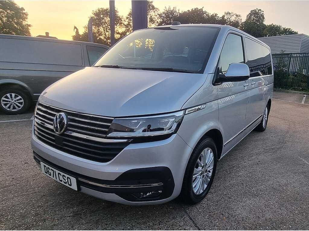 Volkswagen Caravelle Executive SWB 150 PS 2.0 TDI 7sp DSG