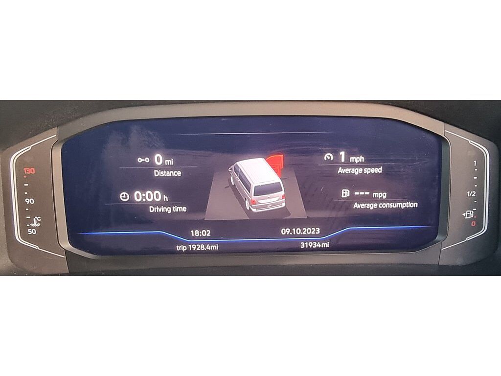 Volkswagen Caravelle Executive SWB 150 PS 2.0 TDI 7sp DSG