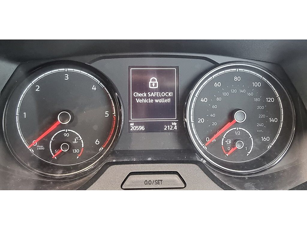 Volkswagen Transporter T28 Panel van Highline SWB 110 PS 2.0 TDI 5sp Manual