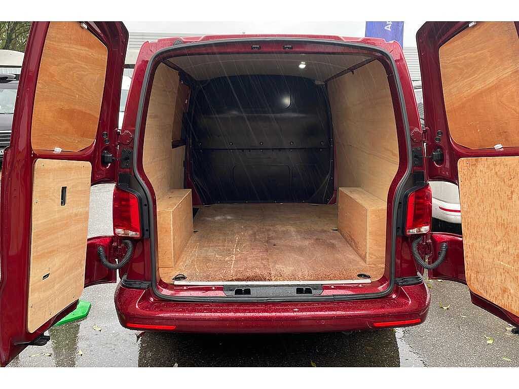 Volkswagen Transporter T28 Panel van Highline SWB 110 PS 2.0 TDI 5sp Manual