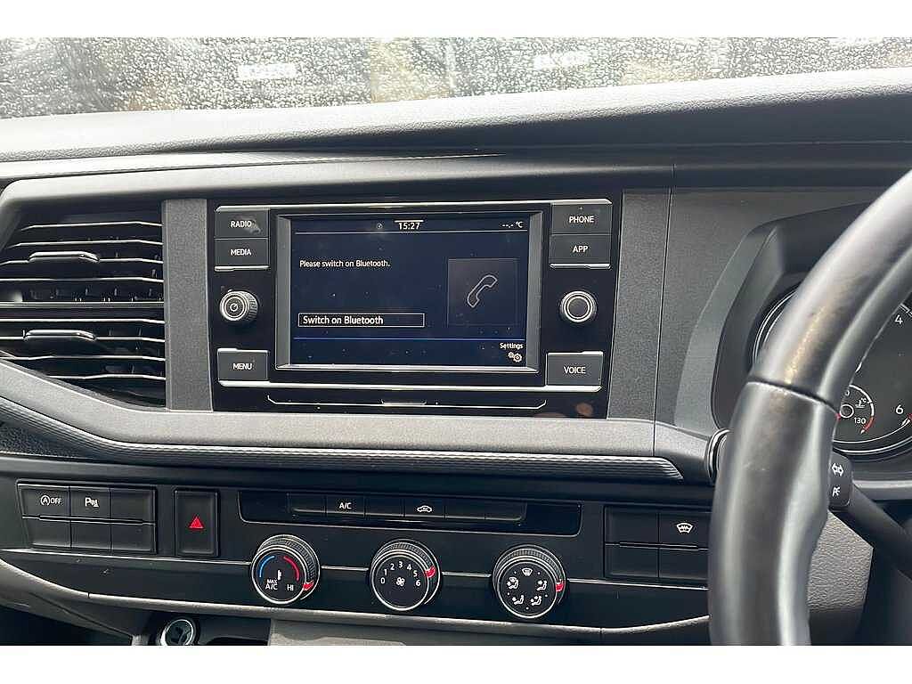 Volkswagen Transporter T28 Panel van Highline SWB 110 PS 2.0 TDI 5sp Manual