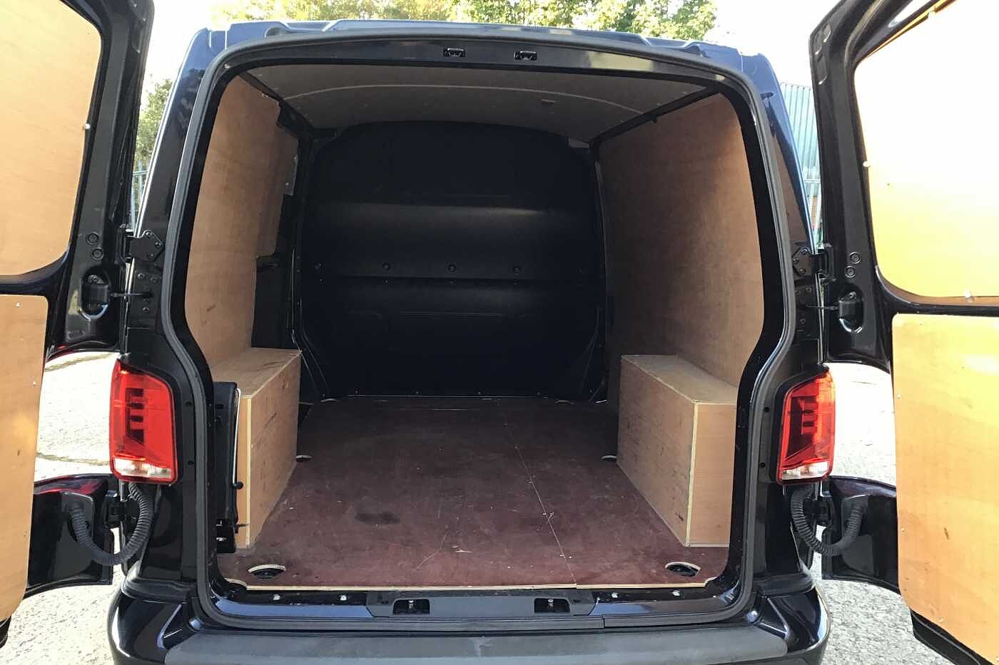 Volkswagen Transporter 2.0TDI 150BHP T28 Highline BMT SWB PV