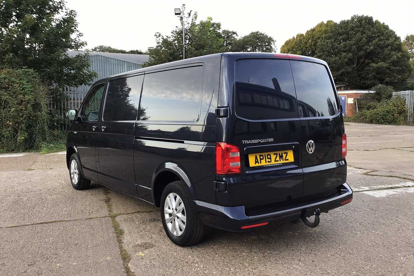 Volkswagen Transporter 2.0TDI 150PS T30 Highline LWB BMT PV