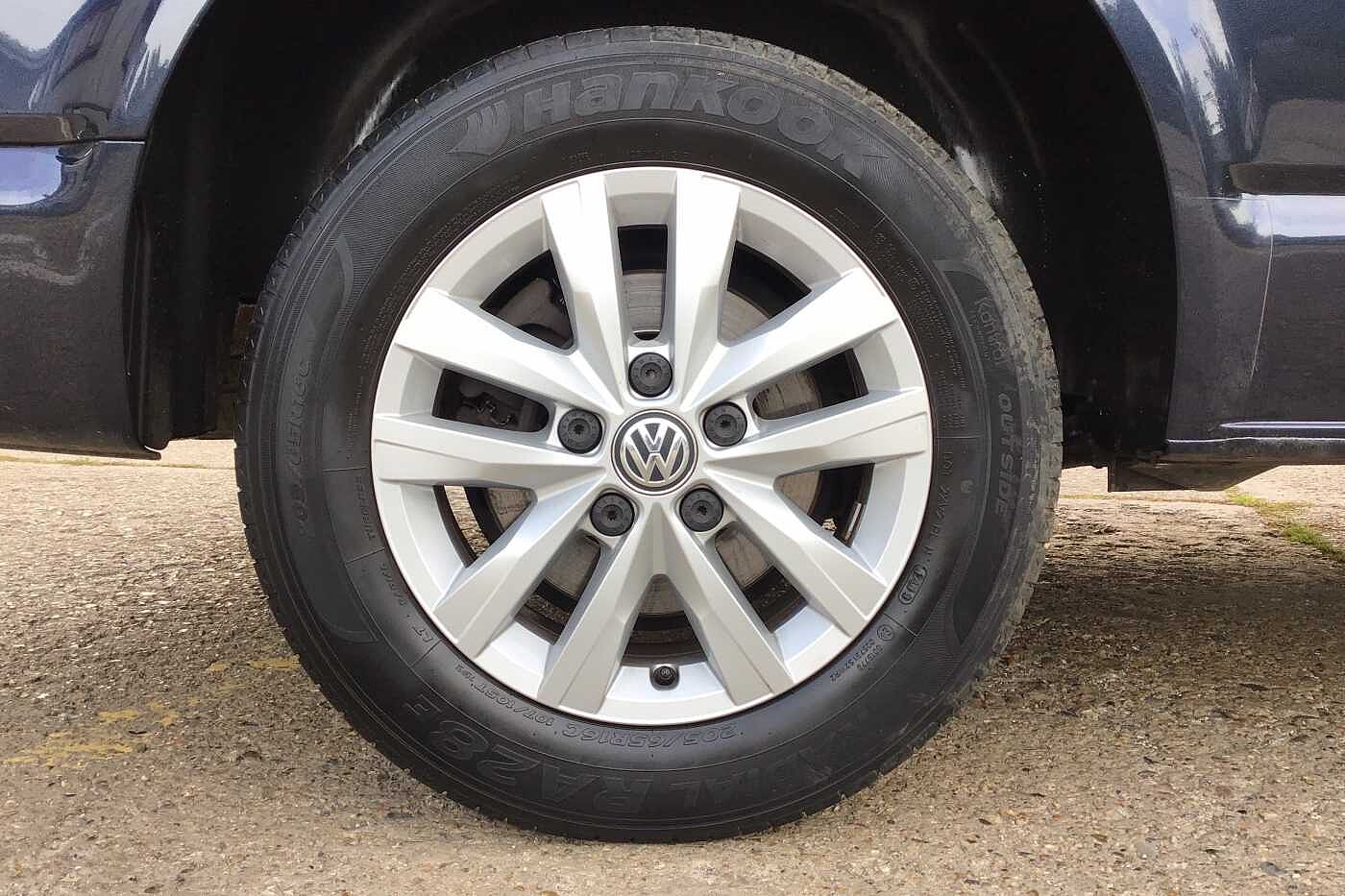 Volkswagen Transporter 2.0TDI 150PS T30 Highline LWB BMT PV