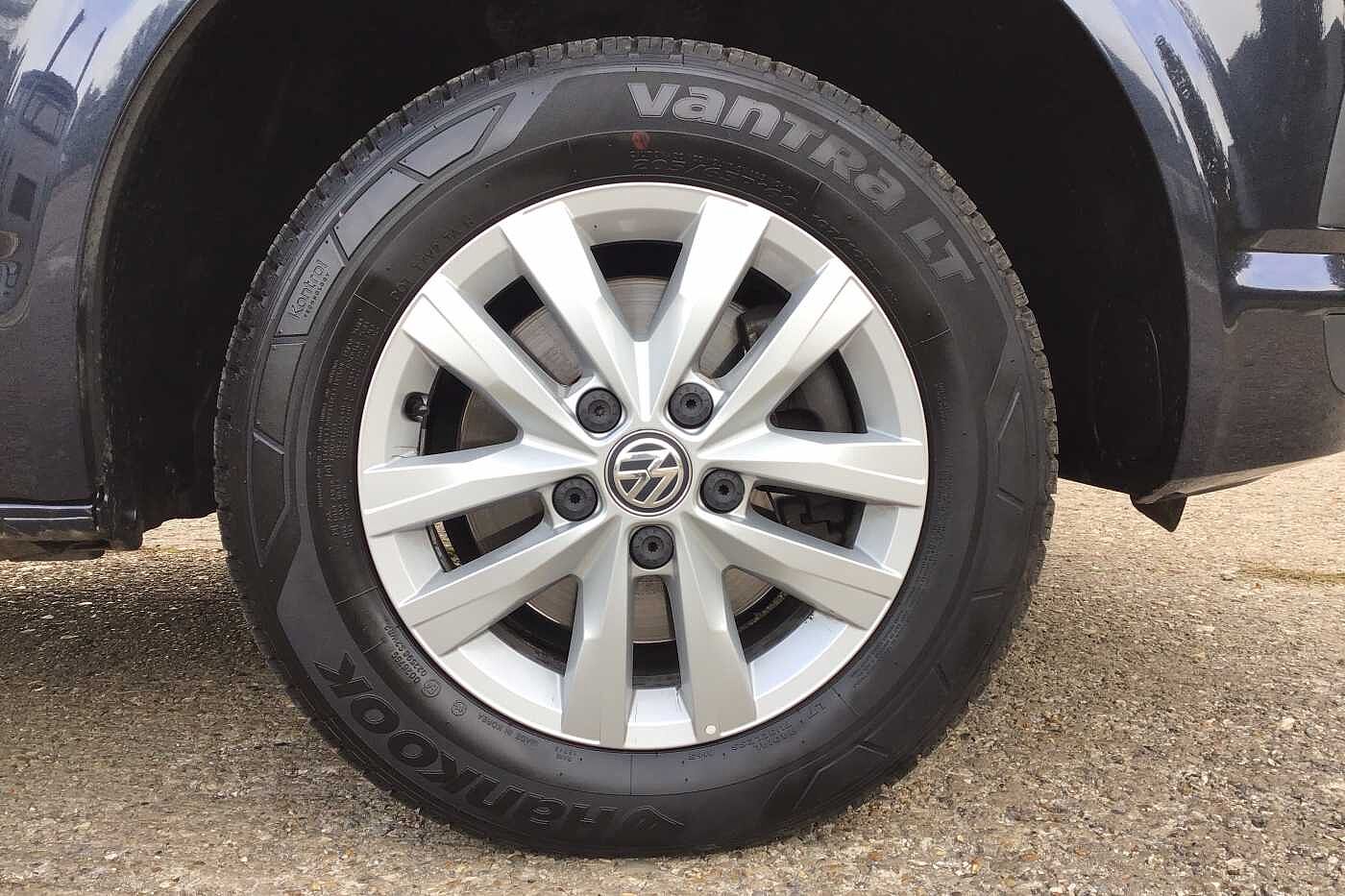Volkswagen Transporter 2.0TDI 150PS T30 Highline LWB BMT PV