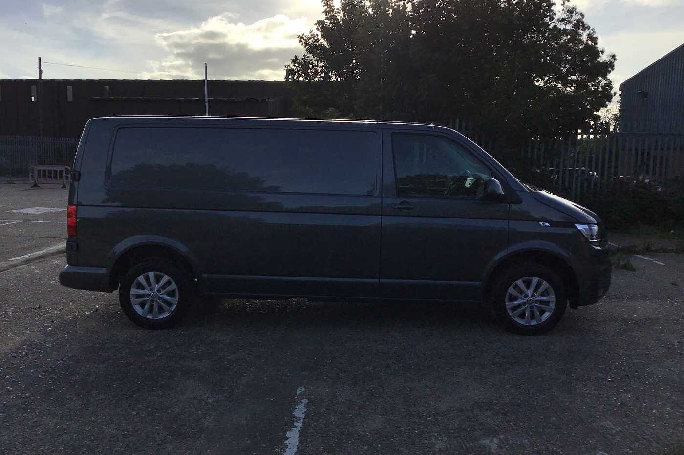 Volkswagen Transporter 2.0TDI (150PS)Eu6 T30 Highline LWB PV