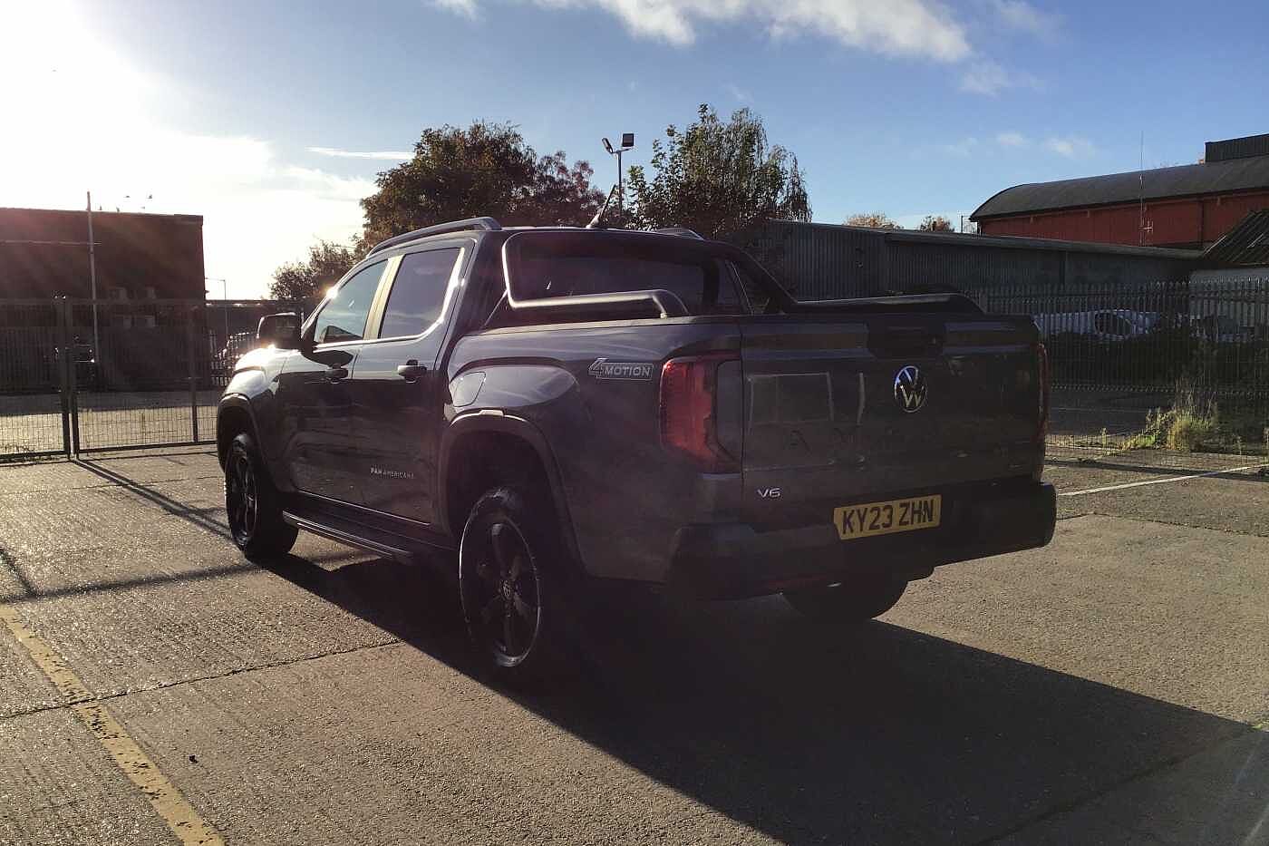 Volkswagen Amarok Diesel D/Cab Pick Up PanAmericana 3.0 V6 TDI 240 4M Auto