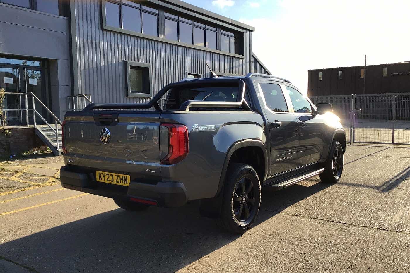 Volkswagen Amarok Diesel D/Cab Pick Up PanAmericana 3.0 V6 TDI 240 4M Auto