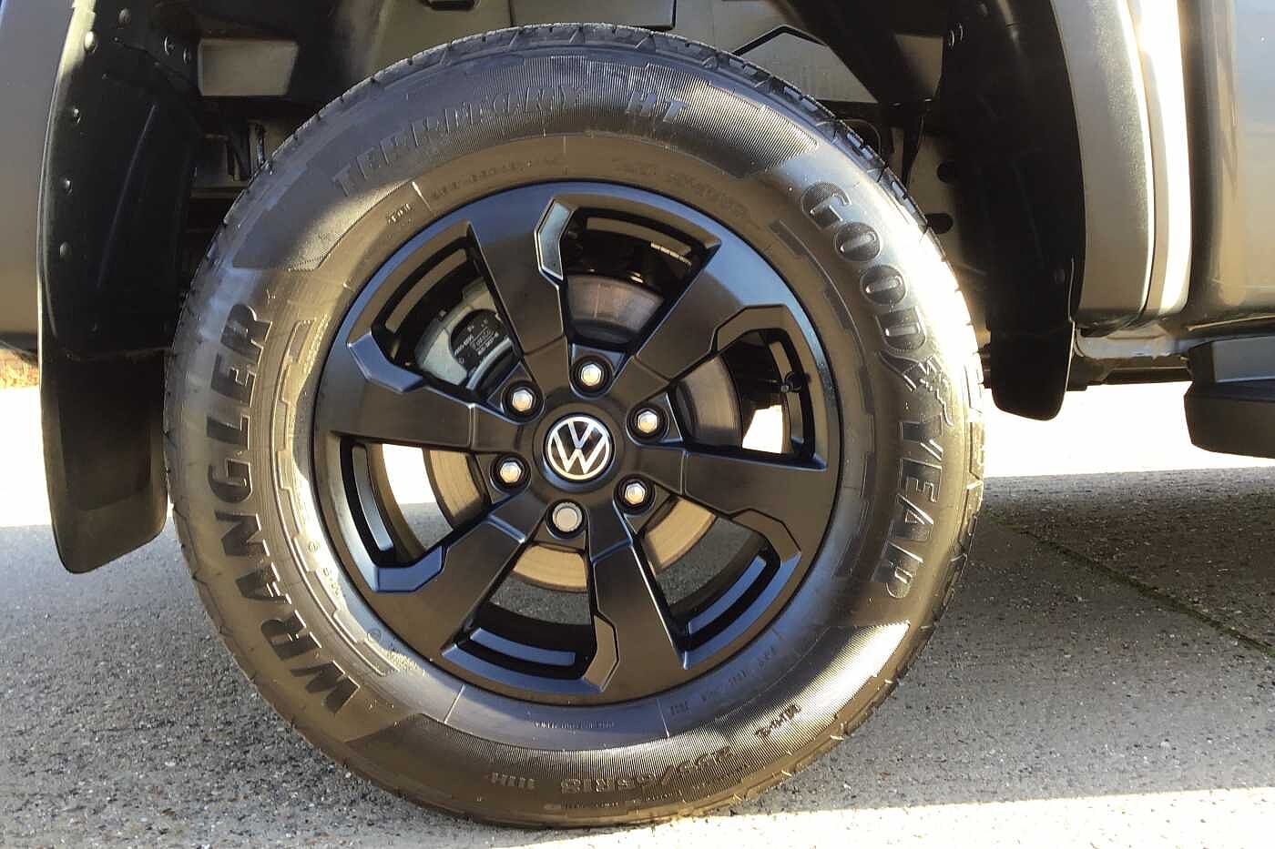 Volkswagen Amarok Diesel D/Cab Pick Up PanAmericana 3.0 V6 TDI 240 4M Auto