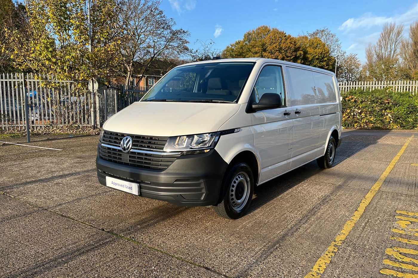 Volkswagen Transporter 2.0TDI 110ps T28 Startline BMT LWB PV (AIR CON)