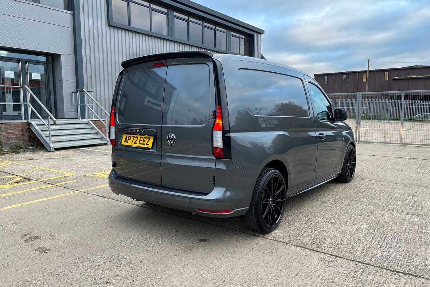 Volkswagen Caddy Cargo 2.0TDI 102PS C20 Commerce Plus PV