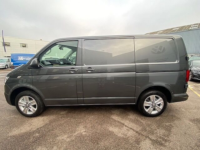 Volkswagen Transporter PV 2.0BiTDI 204ps T32 Highline SWB DSG