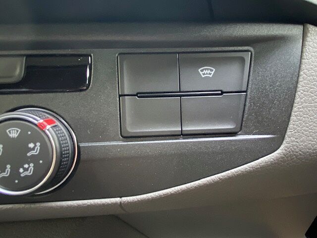 Volkswagen Transporter 2.0TDI 150ps T28 Highline BMT SWB PV D