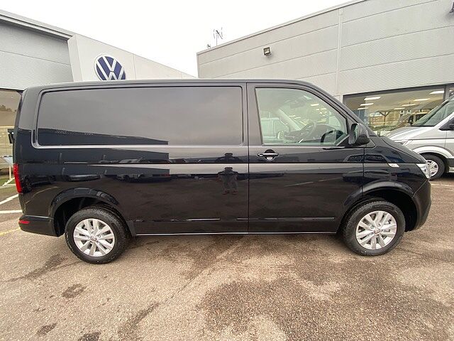 Volkswagen Transporter 2.0TDI 150ps T28 Highline BMT SWB PV D