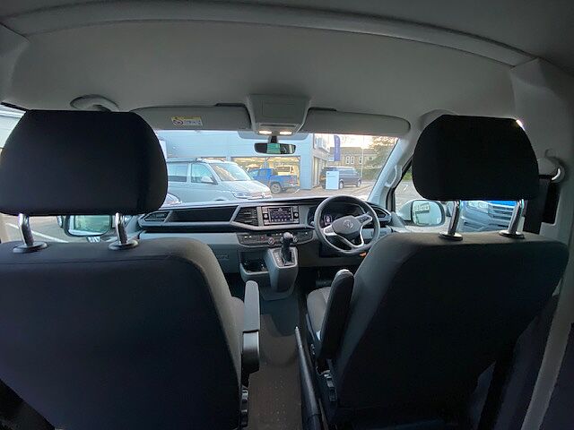 Volkswagen Transporter Kombi 2.0TDI 150 T32 Highline BMT SWB