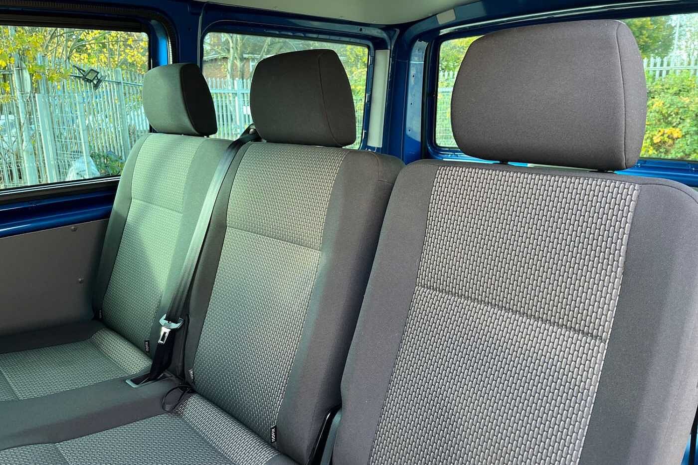 Volkswagen Transporter Kombi 2.0TDI 110ps(Eu6d) T30 High SWB