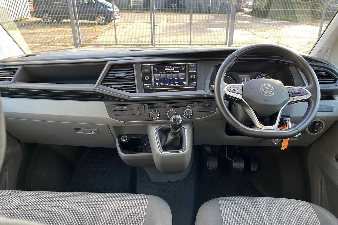 Volkswagen Transporter Kombi 2.0TDI 110ps(Eu6d) T30 High SWB