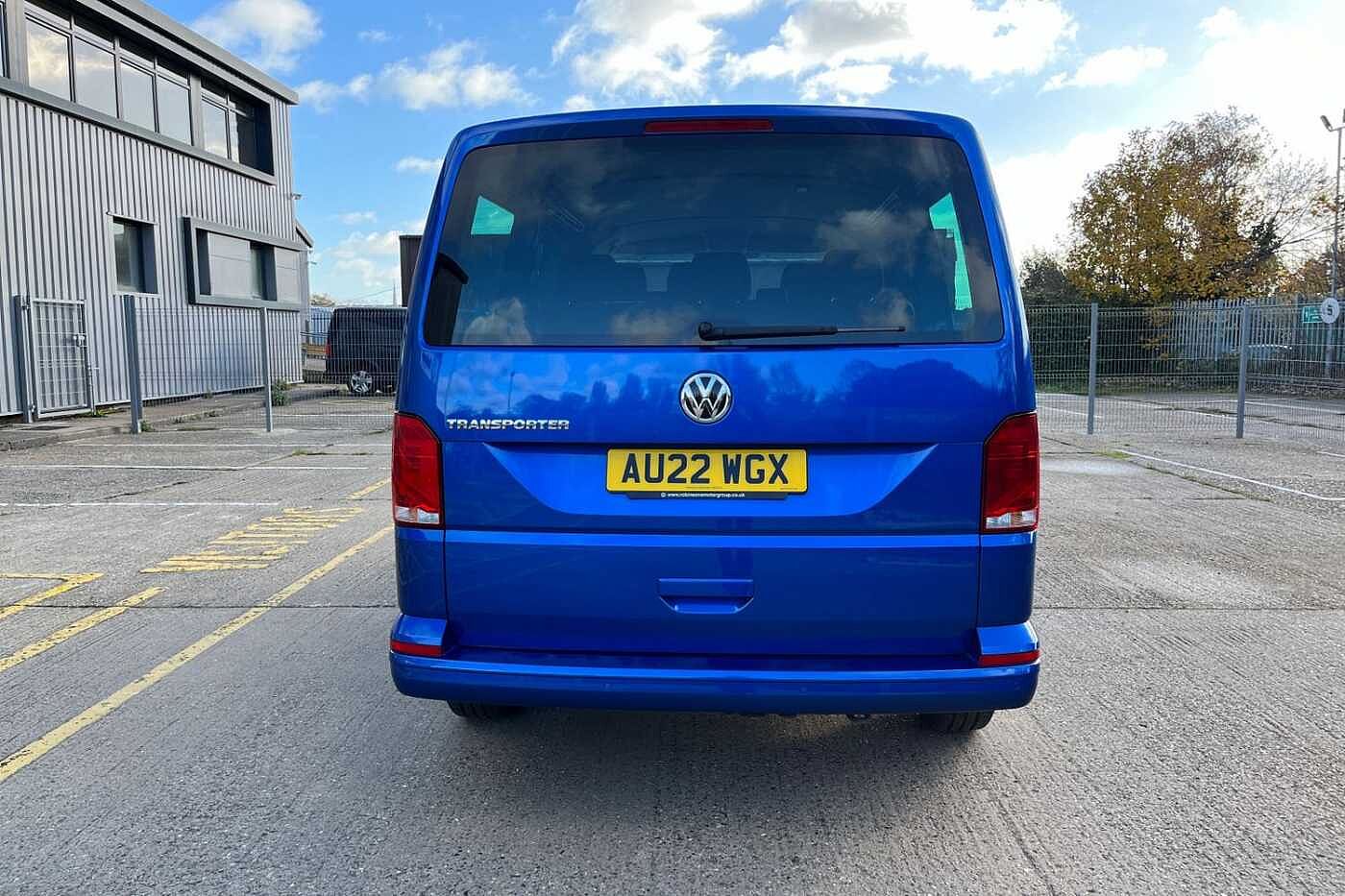 Volkswagen Transporter Kombi 2.0TDI 110ps(Eu6d) T30 High SWB