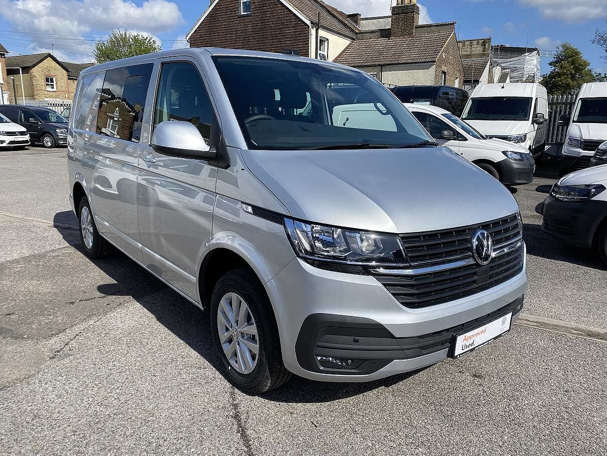 Volkswagen Transporter T30 Swb Diesel 2.0 TDI 110 Highline Kombi Van