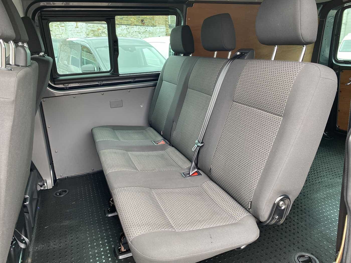 Volkswagen Transporter 2.0TDI 150ps T32 Highline BMT LWB PV D