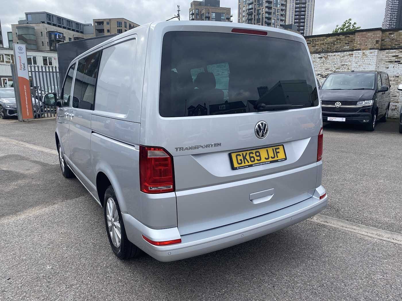 Volkswagen Transporter Kombi 2.0TDI 102PS EU6 T30 HL BMT SWB